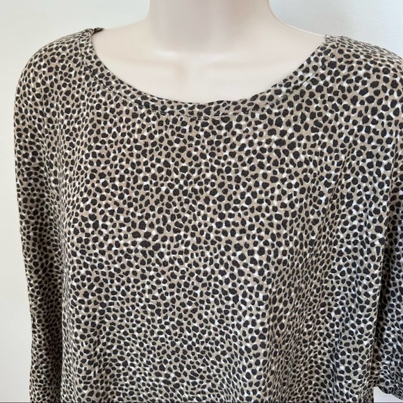 H&M boxy top‎ neutral pattern short sleeve blouse flowy shirt Size XS - Picture 3 of 7